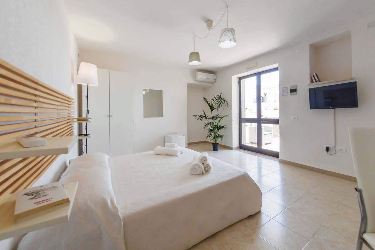 Classic Quadruple Room
