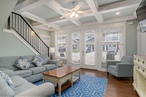 Luxury Condo, 5 Bedrooms | Living area | Flat-screen TV, fireplace, DVD player, toys