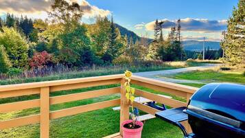 Vista frontal de la propiedad