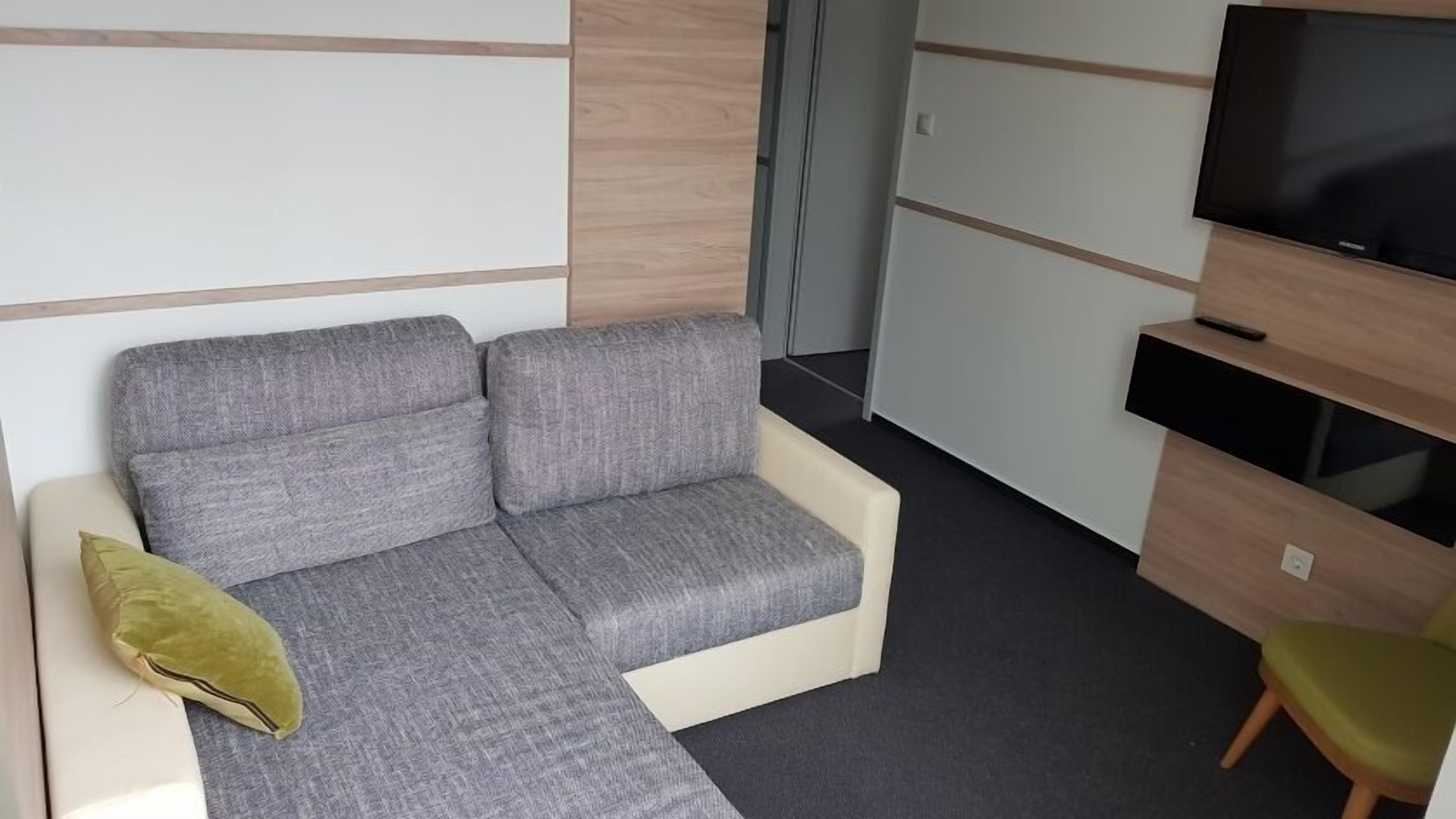 family room | living area | flat-screen tv