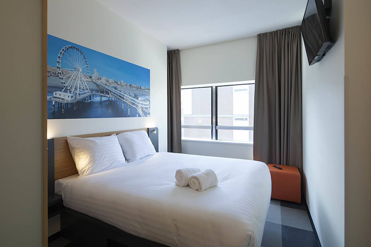 Chambre Double Supérieure | Bureau, Wi-Fi gratuit, draps fournis