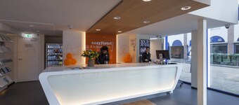 อีซี่โฮเทล เดอะเฮก หาดเชเฟอนิเงอ