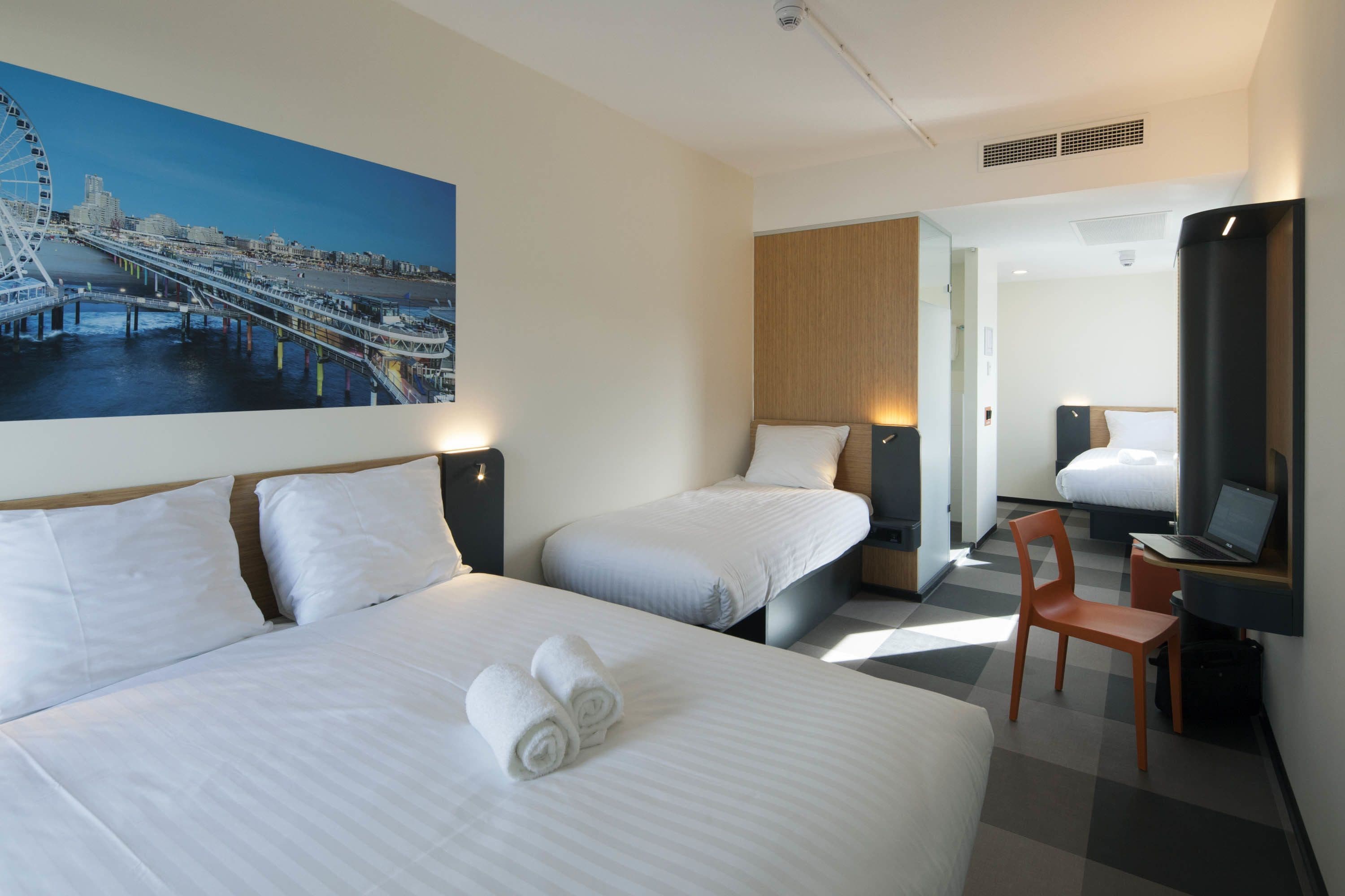 family quadruple room | desk, free wifi, bed sheets