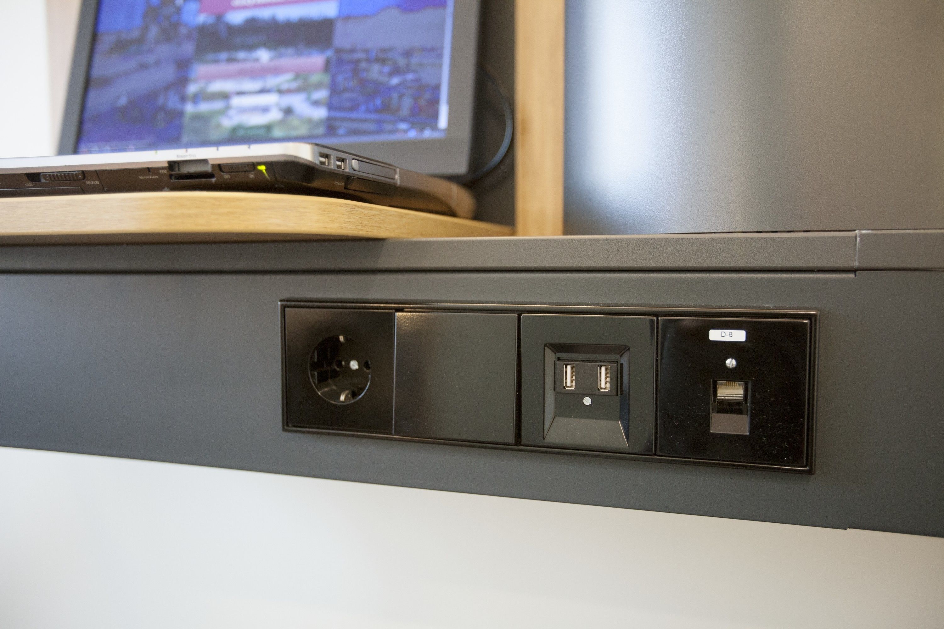 family quintuple room | room amenity