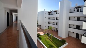 Unclassified image, 2 of 20, button - Complexe Playa De Pacha (Allyene)