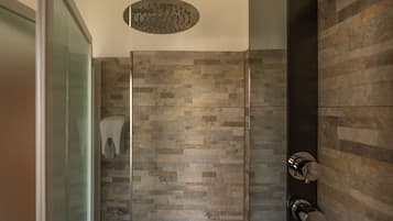 Dusche, Hydromassagedusche, umweltfreundliche Kosmetikartikel