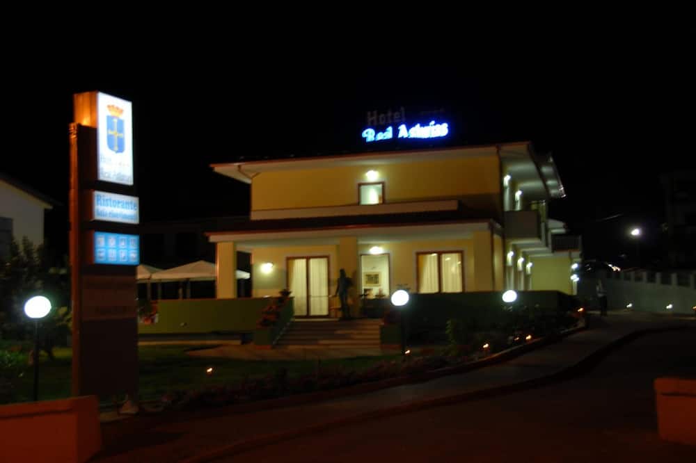 Real Asturias Hotel