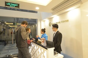 Reception - Hanoi Prime Center Hotel (Hanoi)