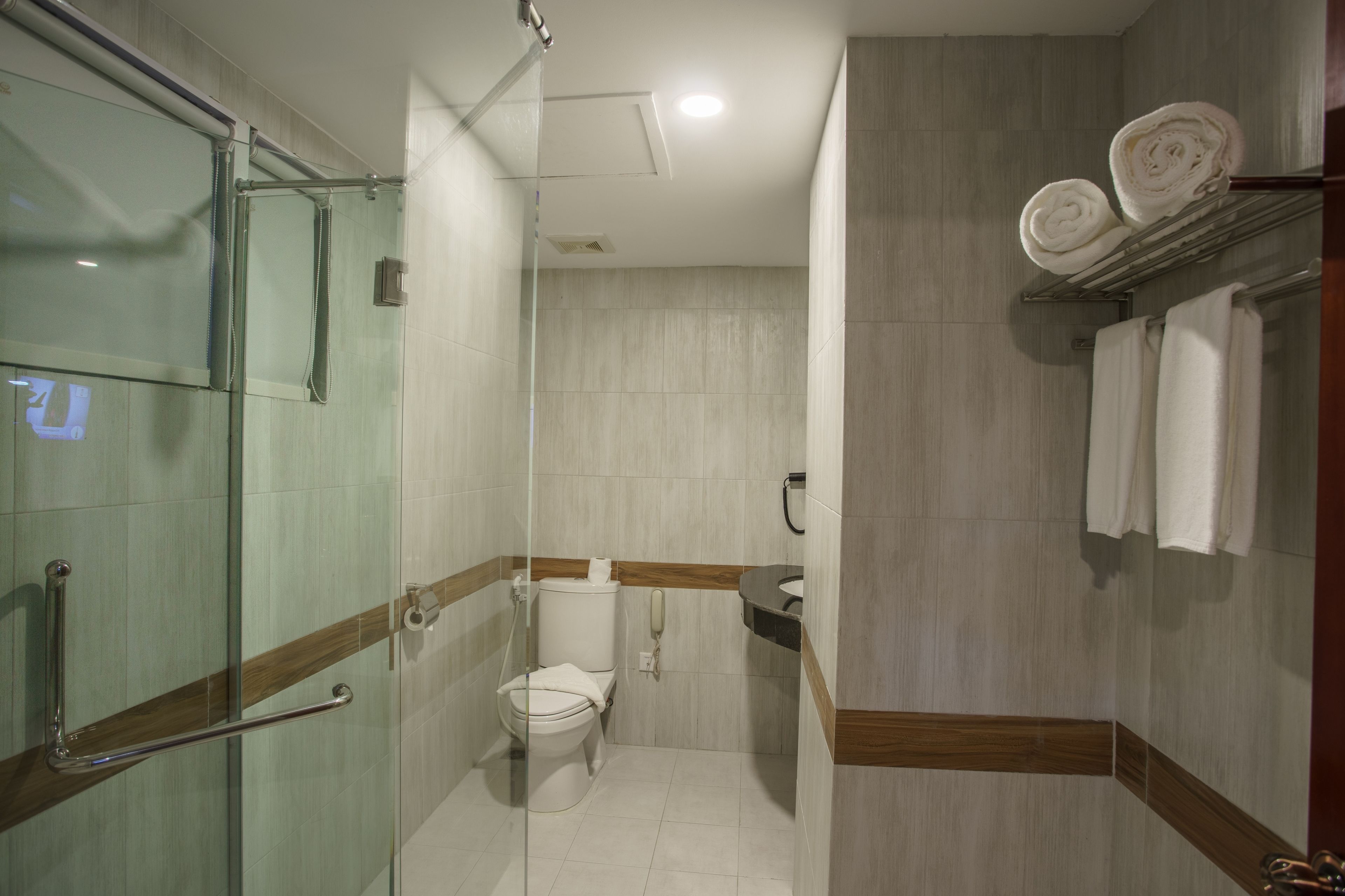 superior room, 1 king bed | bathroom | free toiletries, dressing gowns, slippers, towels