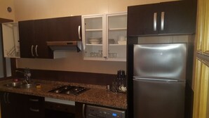 Apartment, 3 Bedrooms | Private kitchen - Immeuble Abdelilah (Fnideq)