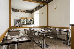 Coffee shop - Cervia - The Hostel (Rome)