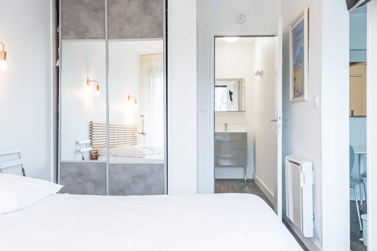 Perhehuoneisto, 1 makuuhuone | Tallelokero huoneessa, yksilöllisesti sisustettu