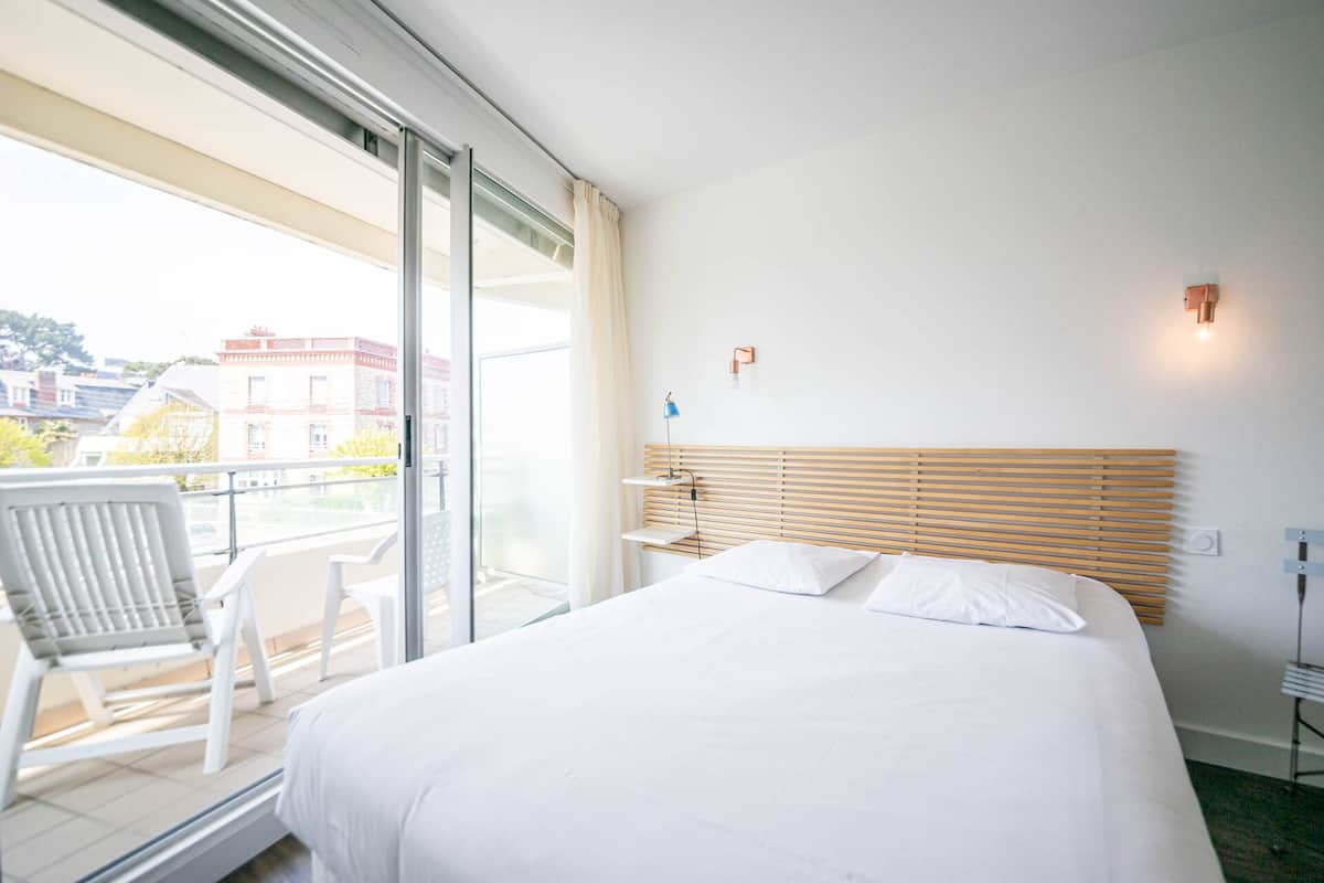 Family Apartment, 1 Bedroom | 1 bedroom, individually decorated, individually furnished