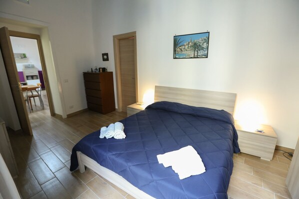 Apartment, 2 Bedrooms | 2 bedrooms, iron/ironing board, free WiFi