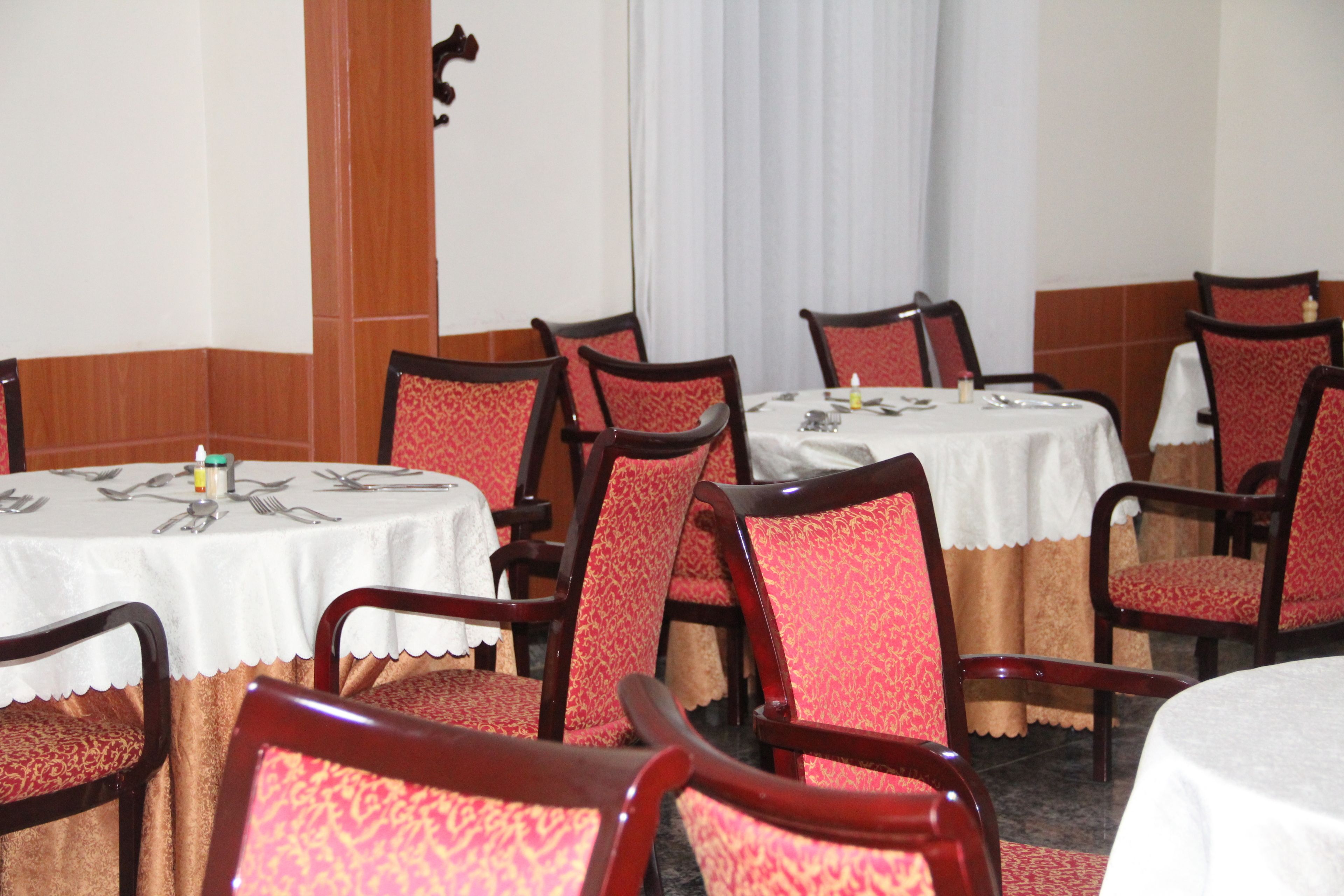 Breakfast, lunch, dinner served; Indian cuisine 