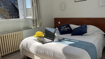 Comfort Double Room | Individually decorated, individually furnished, desk, blackout drapes