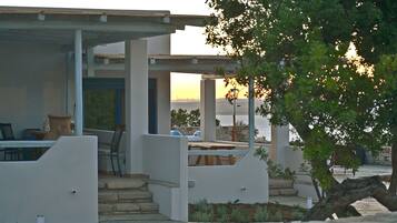 Villa Luxe, 1 chambre, vue partielle sur l'ocĂ©an | Enceinte de lâhĂ©bergement