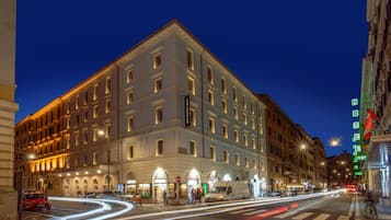 Facciata della struttura