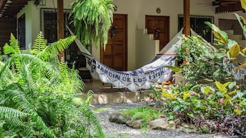 Double Room, 1 King Bed, Patio | Terrace/patio