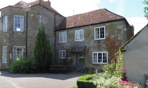 Exterior - The Cottage Marshwood Farm (Salisbury)