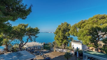 Deluxe Double Room, Sea View | Balcony view