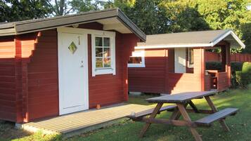 Economy-FerienhĂŒtte, Gemeinschaftsbad (2 Adults) | Terrasse/Patio