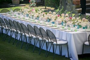Outdoor wedding area - Agriturismo I Pagliai (Cortona)