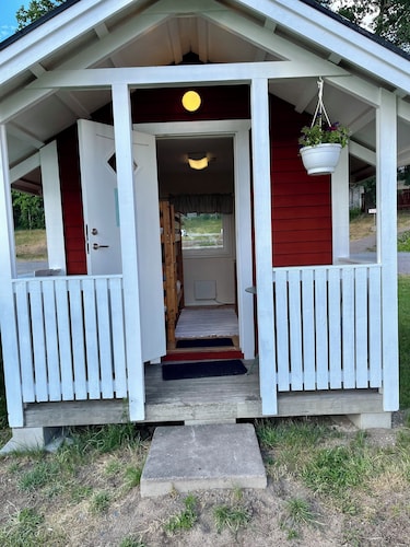 Skeppsdockans Camping & Vandrarhem