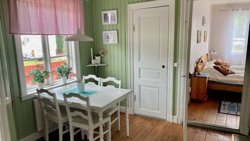 Apartment | Private kitchen | Fridge, microwave, toaster, eco-friendly cleaning products