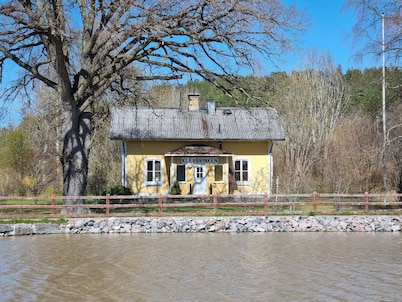 Skeppsdockans Camping & Vandrarhem