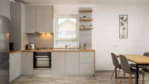 Business Apartment (Studio Silver) | Private kitchen - Brasov Holiday Apartments (Brasov)
