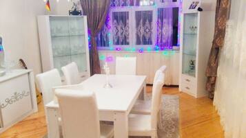 Habitación doble estándar | Servicio a la habitación