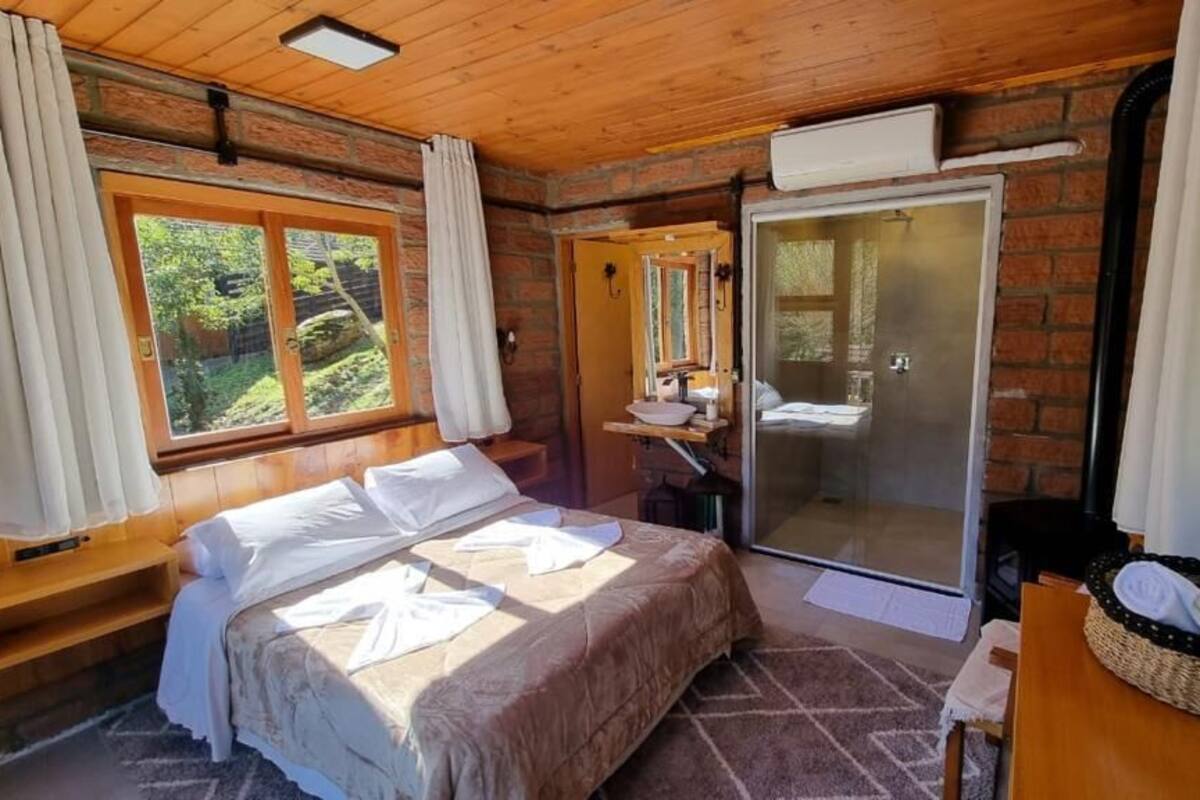 Tomannsrom – honeymoon | Allergitestet sengetøy, wi-fi (inkludert) og individuelt dekorert
