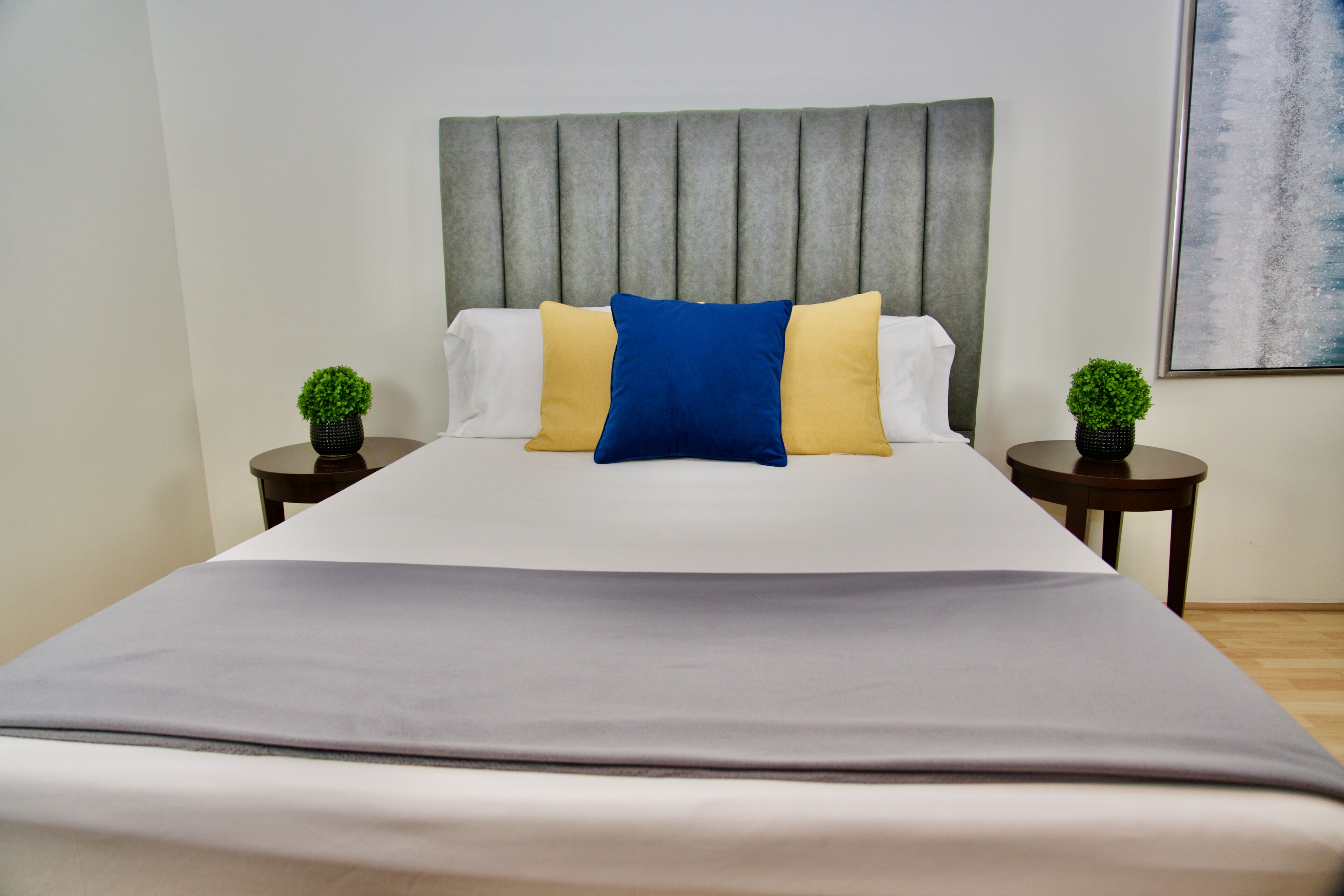 1 bedroom, individually decorated, individually furnished, desk