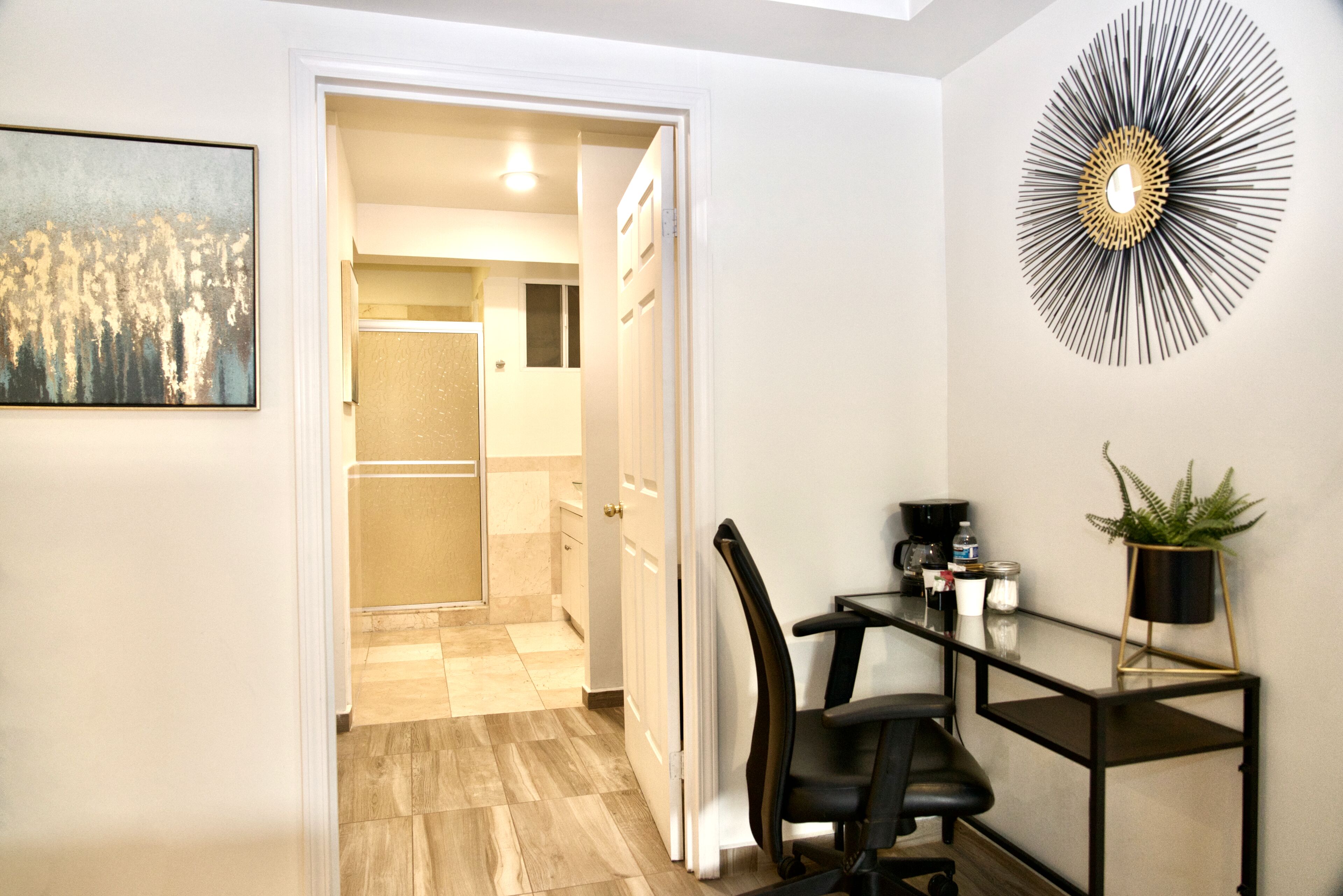 1 bedroom, individually decorated, individually furnished, desk