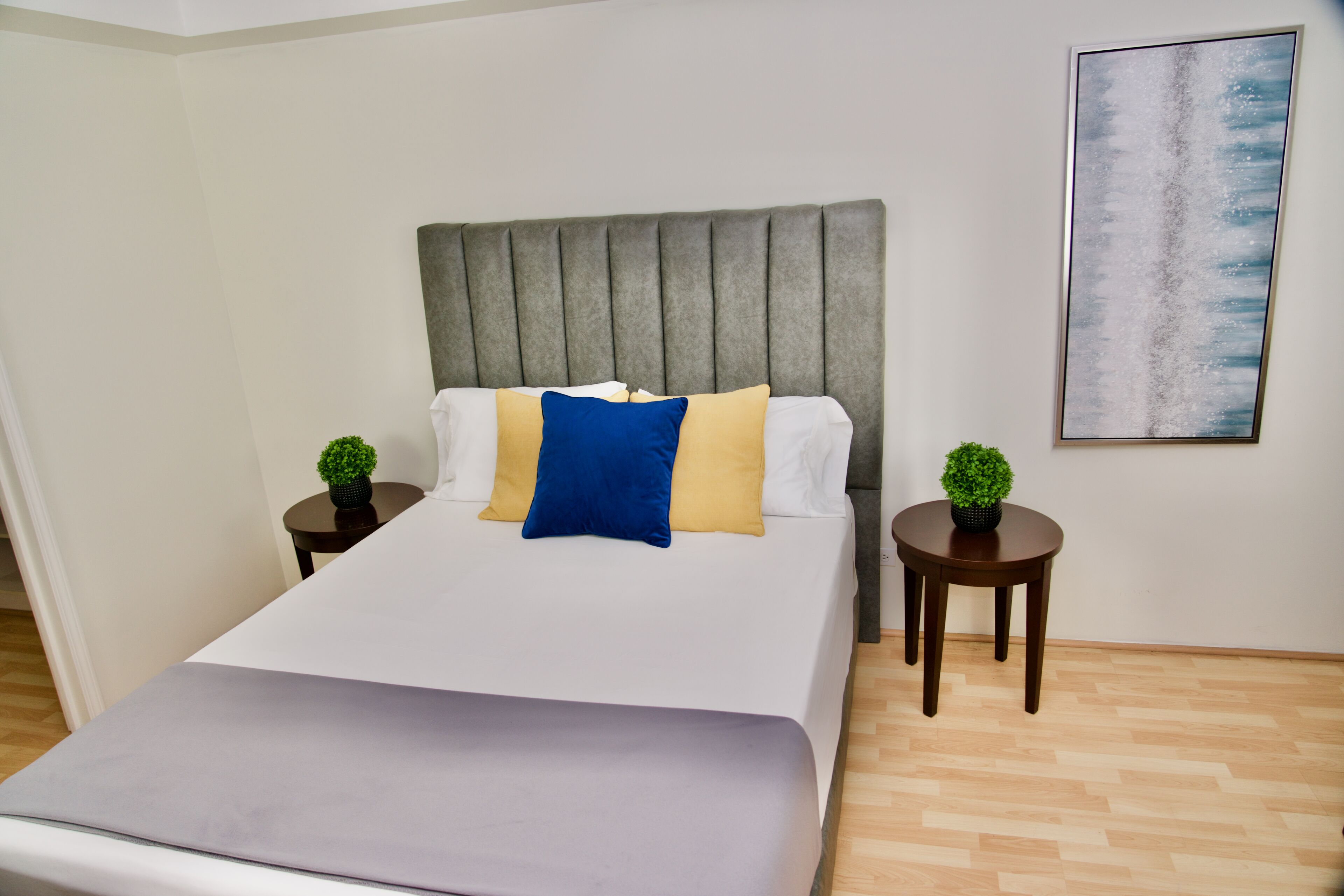 1 bedroom, individually decorated, individually furnished, desk