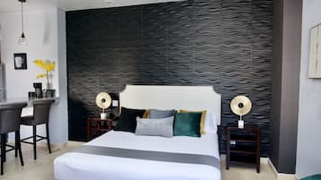 Decoración personalizada, muebles diferentes y escritorio