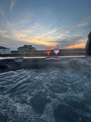 Hot Tub, EV Charger, Putt Putt, Corn Hole, Replenished Beach, possible pool