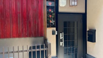 Lối vào nơi lưu trú