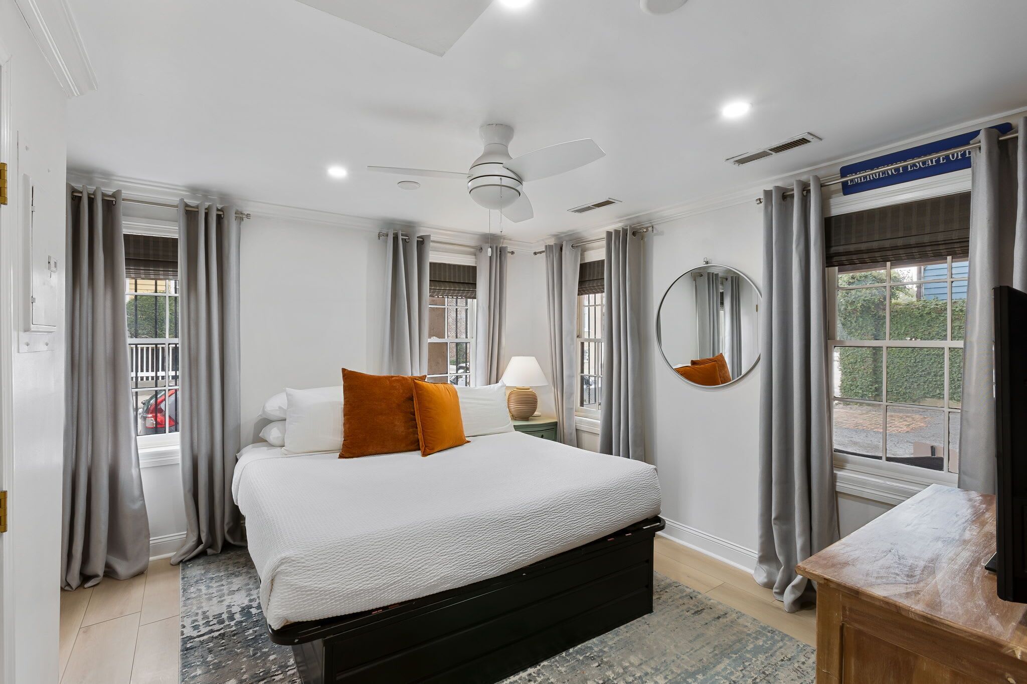 1 bedroom, iron/ironing board, travel cot, WiFi