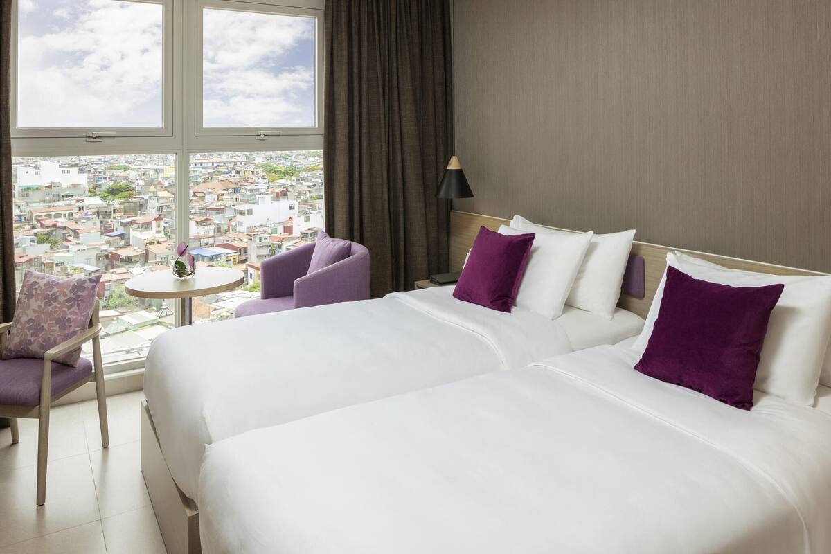 Appartement Standard, 3 chambres | Couette en duvet d'oie, minibar, coffres-forts dans les chambres, bureau