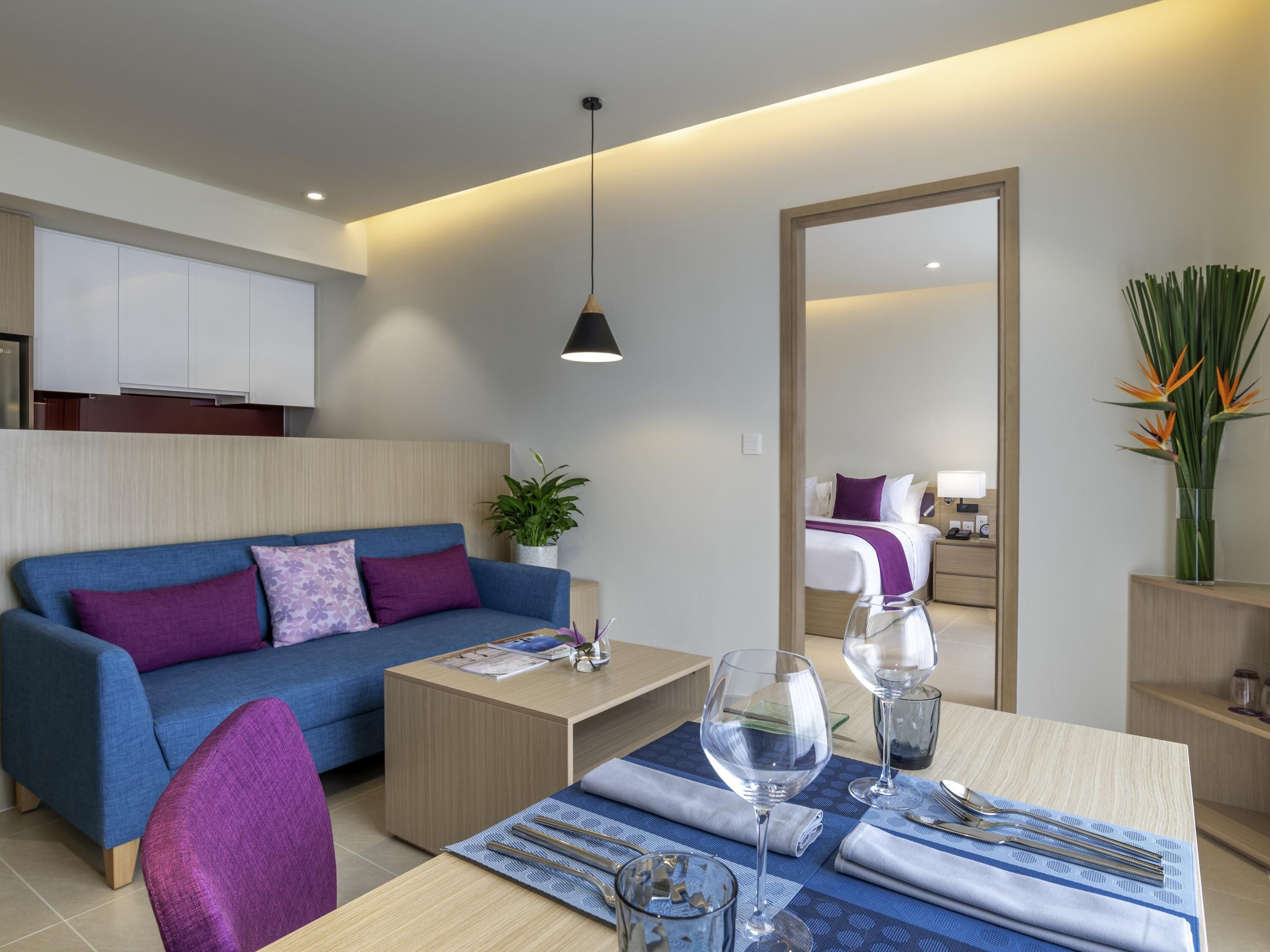 Apartemen, 1 kamar tidur | Selimut bulu angsa, minibar, brankas, dan meja kerja