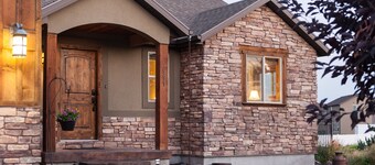 À quelques minutes de BYU, Provo Temples, MTC. UVU & Ski 