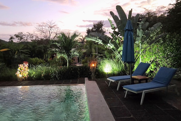 Outdoor pool, an infinity pool