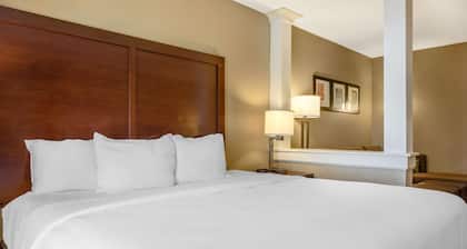 Comfort Inn & Suites at CrossPlex Village