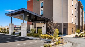 View from property - Holiday Inn Express Suites Tulsa East Catoosa IHG (Tulsa)