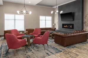 Lobby - Hilton Garden Inn Topeka (Topeka)