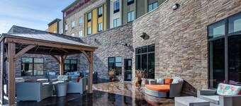 Hilton Garden Inn Topeka