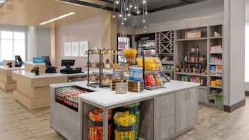 Snack bar