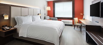 Holiday Inn Express & Suites Lubbock Central - Univ Area by IHG
